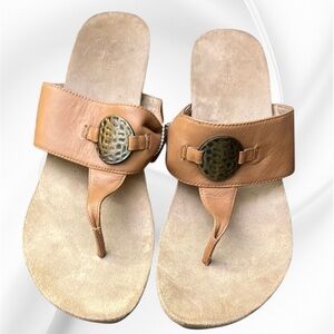 Born Women's Tan Wedge Sandals